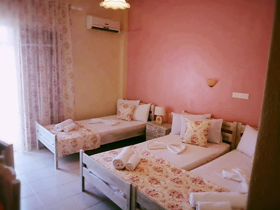 Foteini Rooms Skala Sotiros Exterior foto