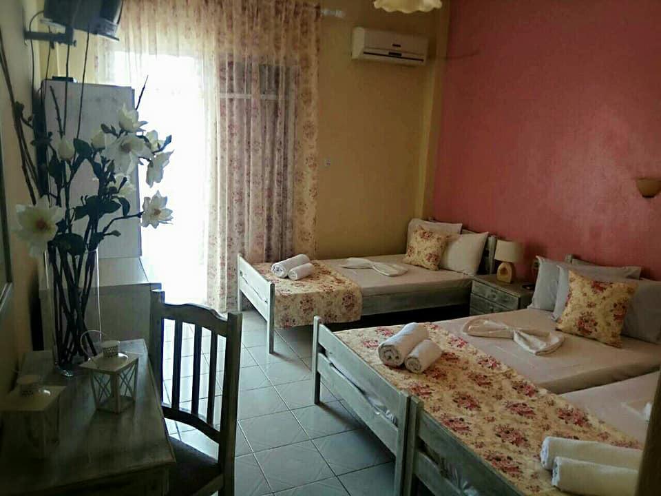Foteini Rooms Skala Sotiros Exterior foto